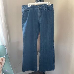 Calvin Klein women size 10 jeans low rise flare